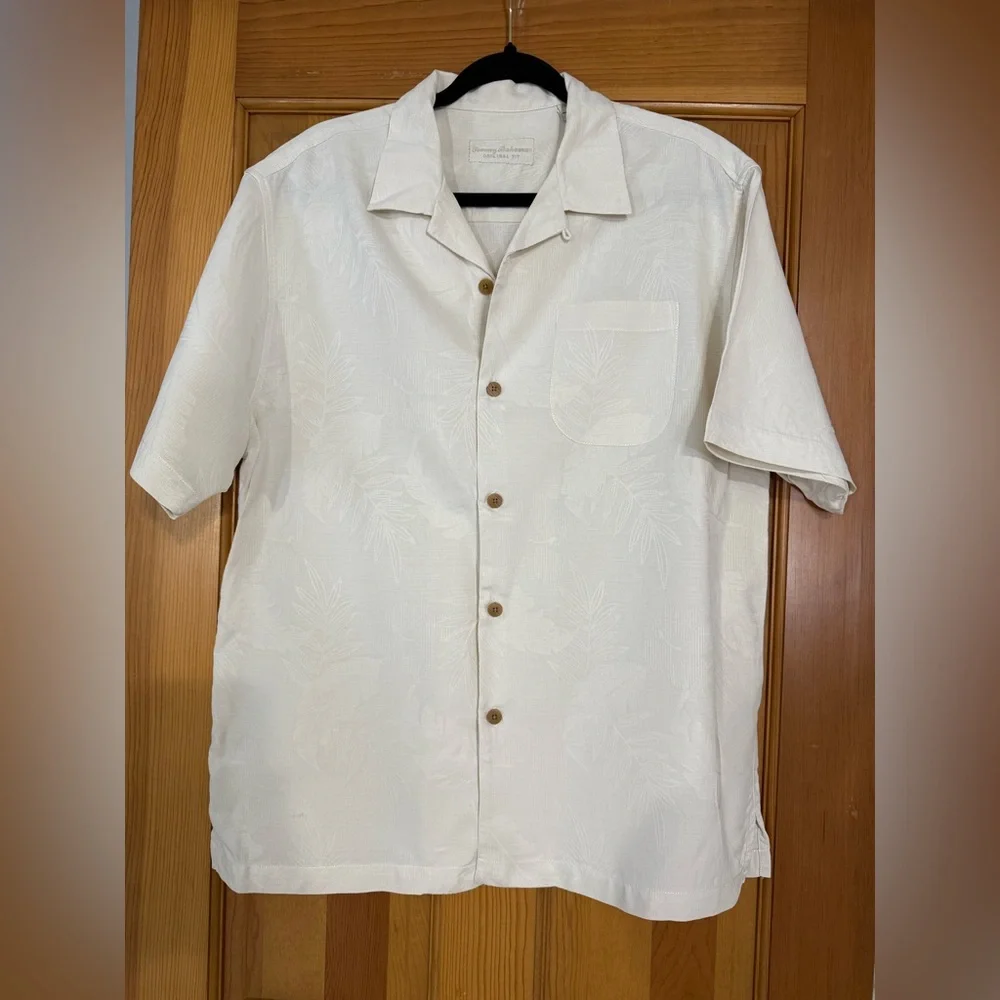 Tommy Bahama | Shirts | Tommy Bahama Original Fit Ivory Silk Jacquard Palm  Camp Shirt Mens M | Poshmark